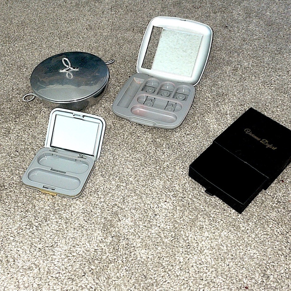 Mary may compacts bundle in silver large compact and blush compact